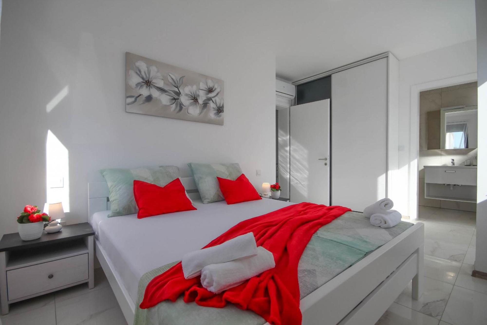 Villa Essenza Vita In Vodice Only 650 Meters From The Beach Экстерьер фото
